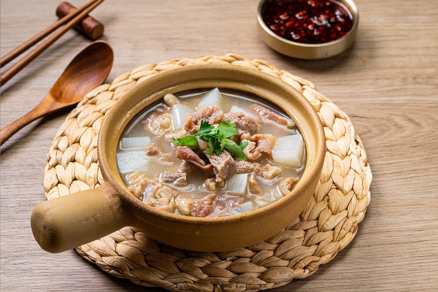 砂锅牛肉萝卜.jpg
