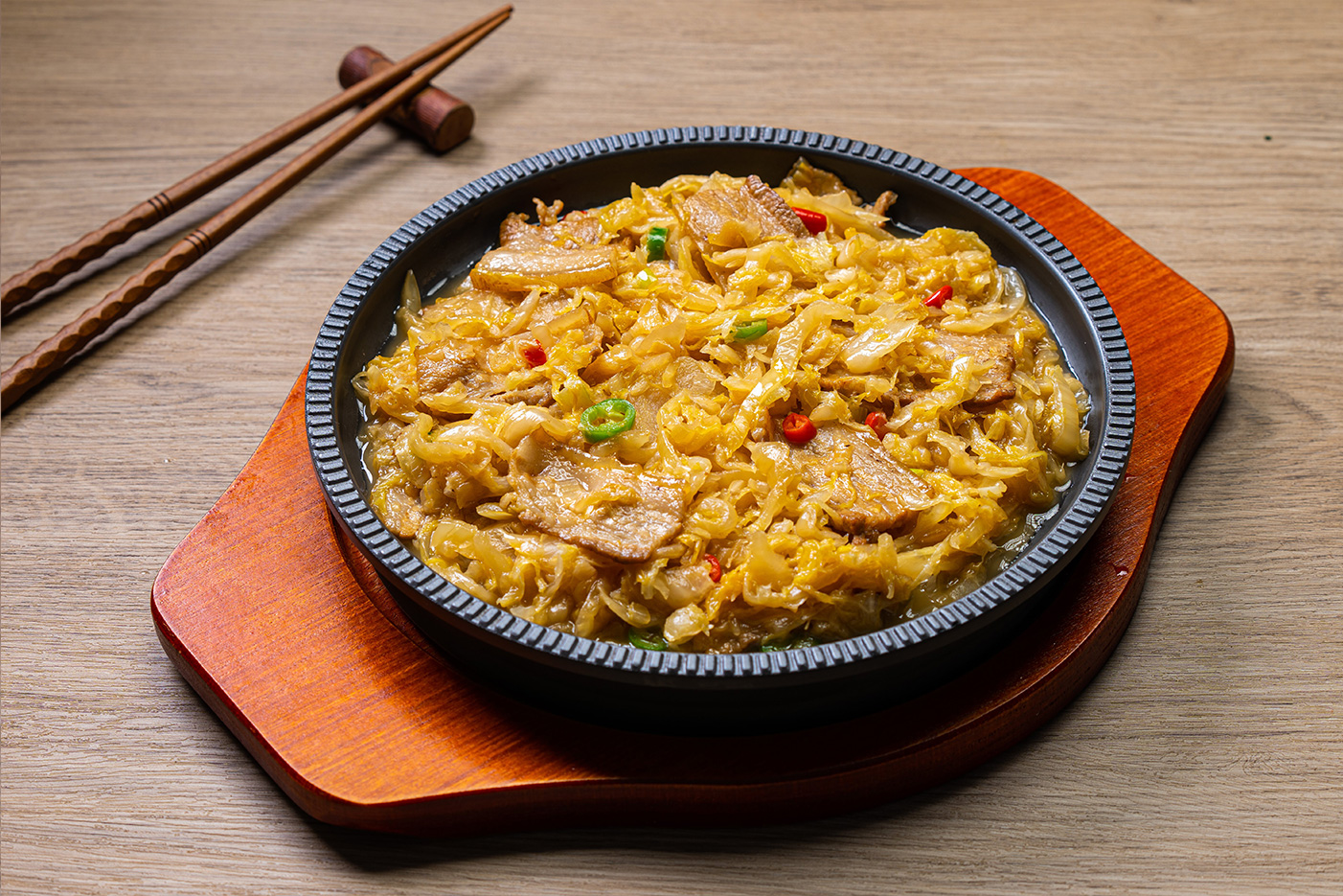 石板酸菜五花肉.jpg